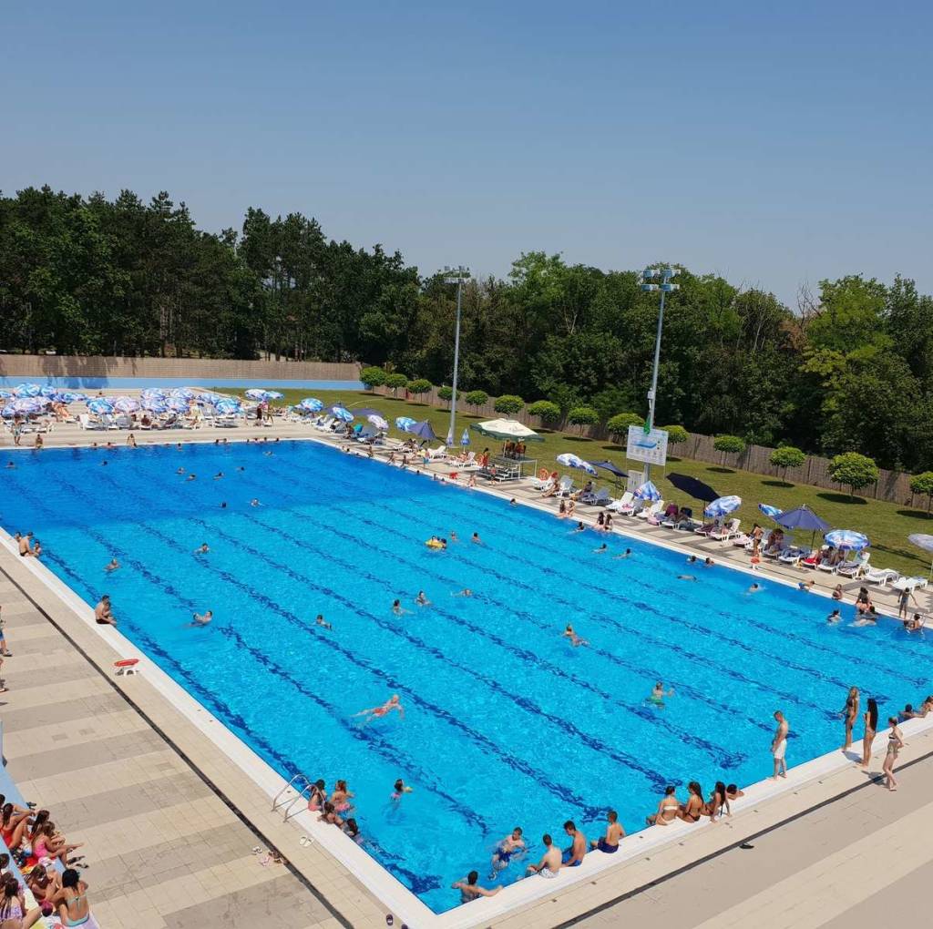 Bazen „Borkovac“ Magična Mesta