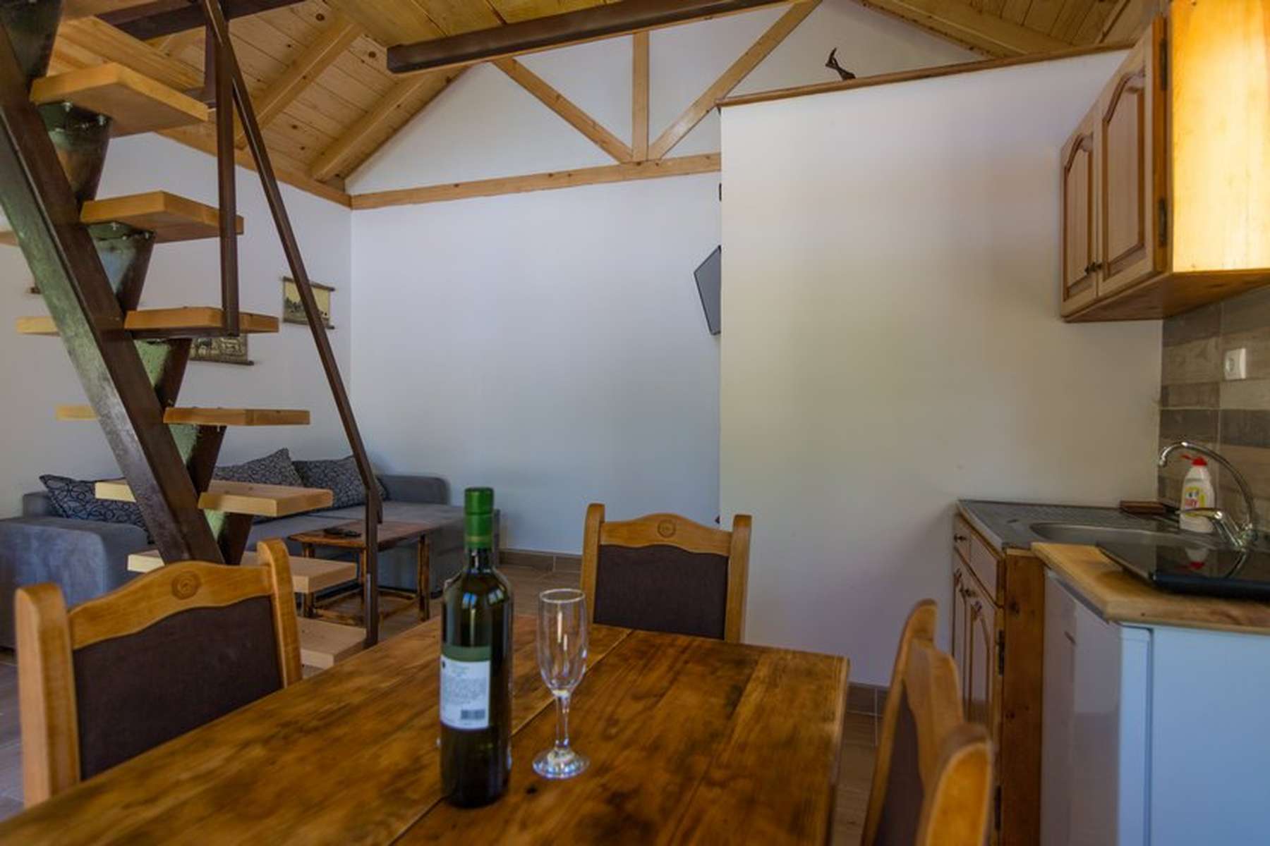 Smeštaj UŠĆE na Drini - kućica Sofija