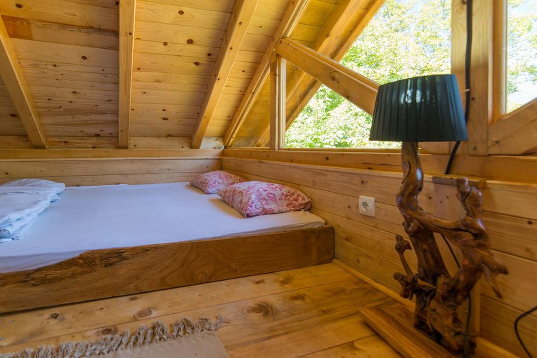 Smeštaj UŠĆE na Drini - kućica Sofija